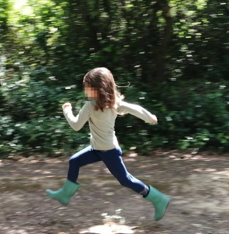 Criança a correr